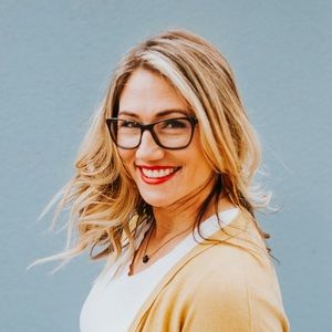 Meet your Posher, Sara